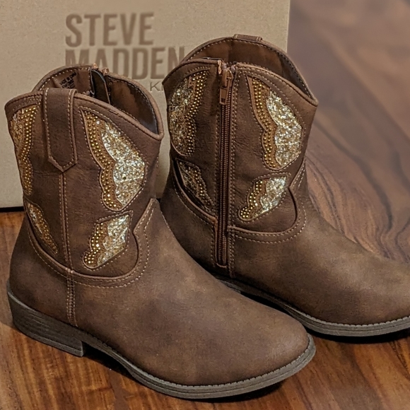 Steve Madden Butterfly Girl's Hayward Embellished Boots Size 4 New in Box ❤️ - Picture 1 of 8